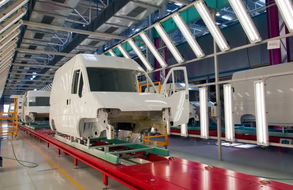 Automotive and OEM supply chain tracking of returnable racks and trailers across tiered suppliers